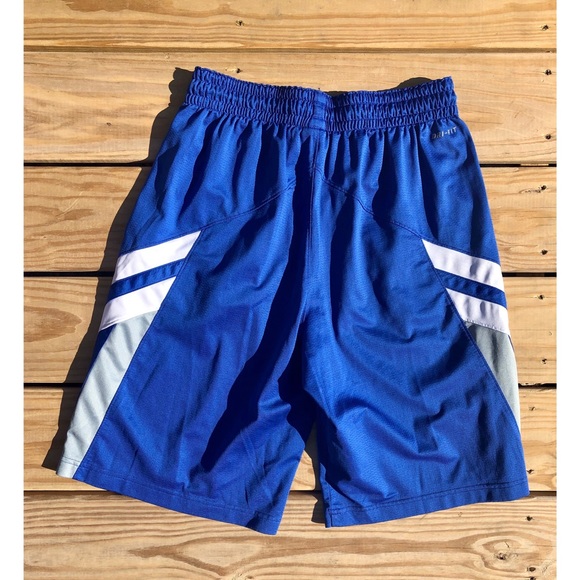 Nike DRI-FIT Shorts - Picture 2 of 6